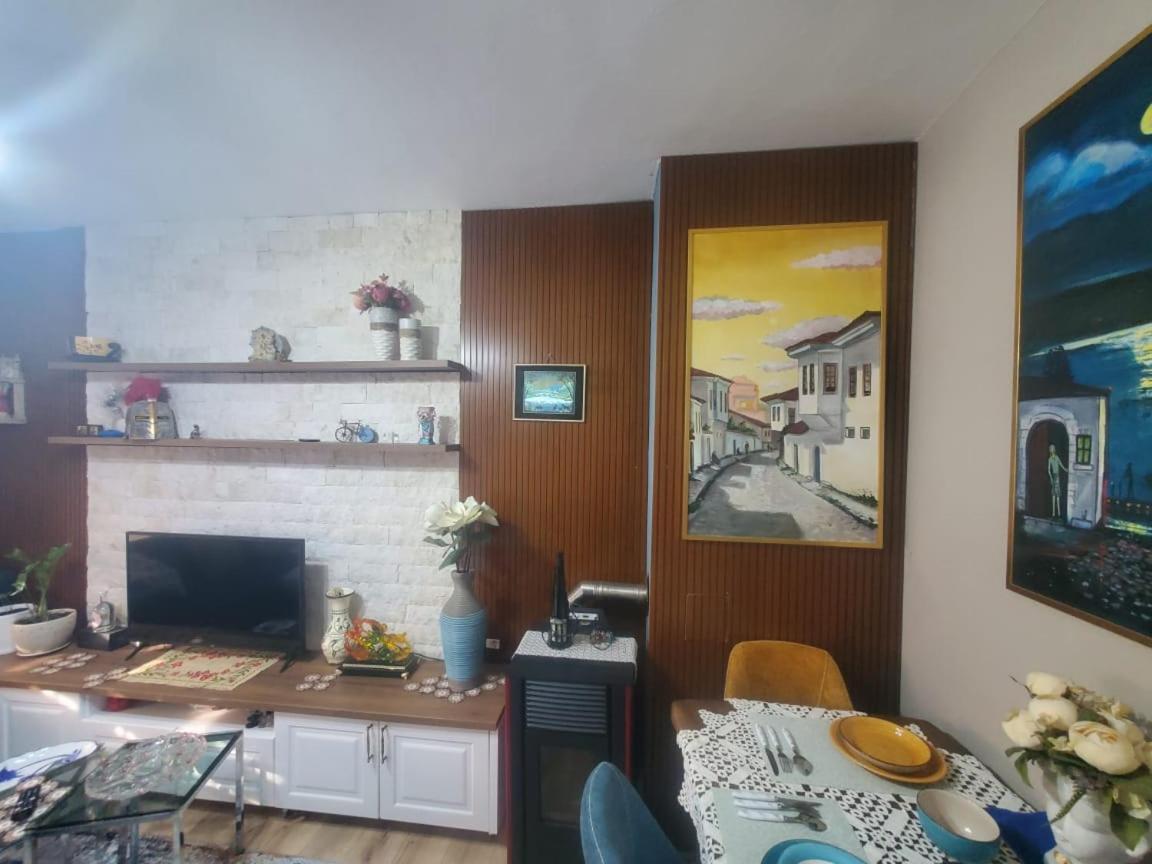 Apartamenti8 Korca Εξωτερικό φωτογραφία